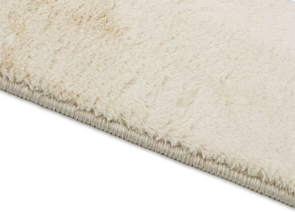 Kusový koberec COLOR UNI Cream
