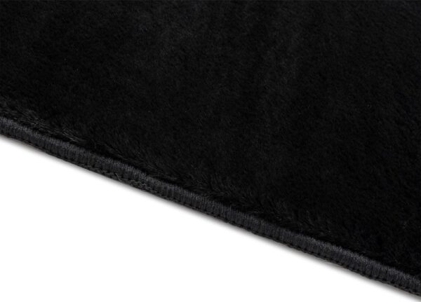 Kusový koberec COLOR UNI Black
