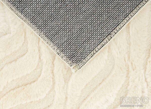 Kusový koberec RABBIT ROSE beige