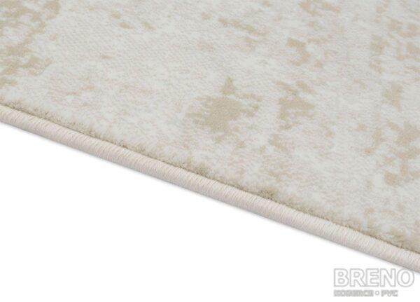 Kusový koberec TIERRA 49229/RP110
